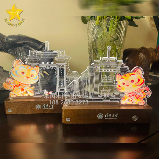 創(chuàng)意擺件定做