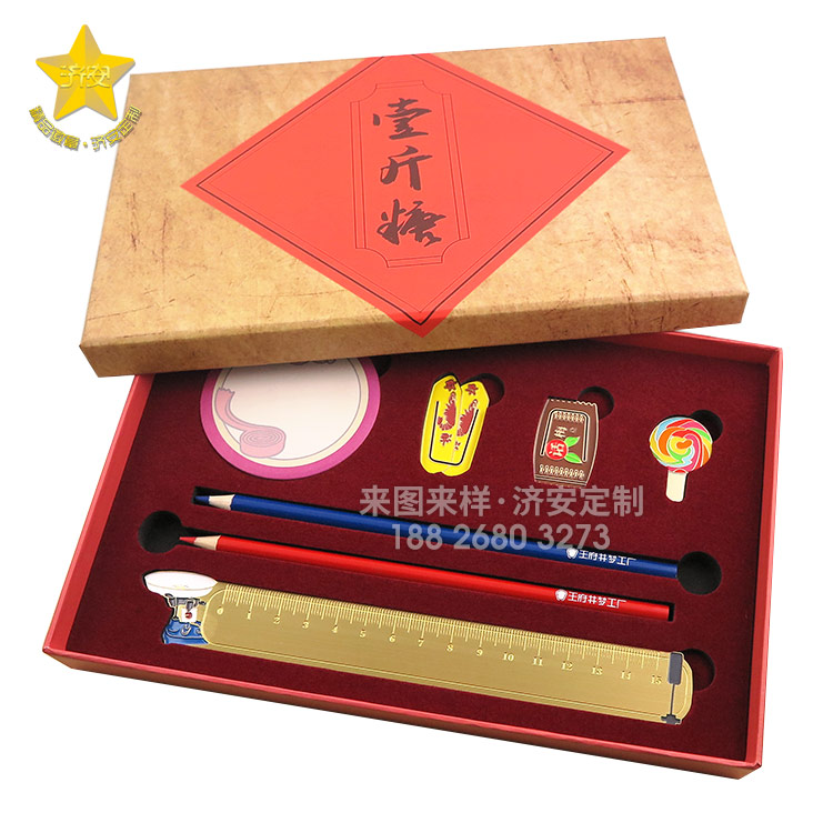 年會(huì)禮品選擇定制紀(jì)念章可以嗎？那真是太可以了！