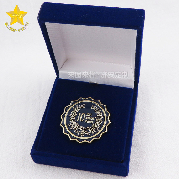 企業(yè)LOGO徽章：量身定制的企業(yè)紀念禮品
