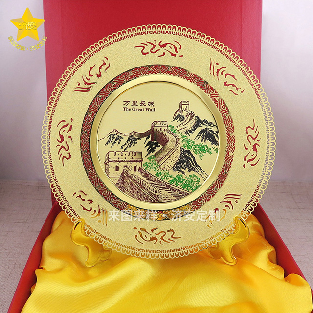 紀(jì)念章、鑰匙扣、冰箱貼…旅游紀(jì)念品定制竟有這么多選擇！